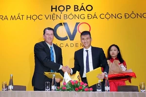 Lê Công Vinh tại sự kiện ra mắt Học viện bóng đá vào sáng 2-5. Ảnh: DŨNG PHƯƠNG