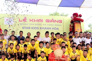 "Lò" Star Kids xuất hiện đã góp phần giúp bóng đá cộng đồng tại Khánh Hòa thêm phong phú. Ảnh: Thanh Đình