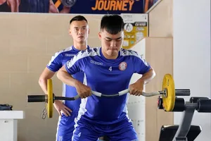 Một buổi tập thể lực của CLB TPHCM . Ảnh: HCMCFC