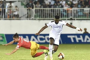 Wals, tác giả bàn thắng duy nhất của trận đấu. Ảnh: Anh Tiến