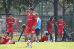 Tiến Linh cùng đội bóng đất Thủ sẽ làm khách trên sân Hàng Đẫy ở vòng Tứ kết