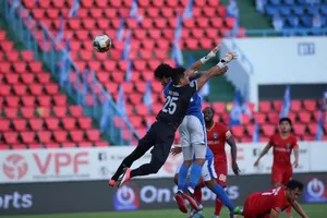 Becamec Bình Dương giành 1 điểm tại Cẩm Phả. Ảnh: MINH HOÀNG