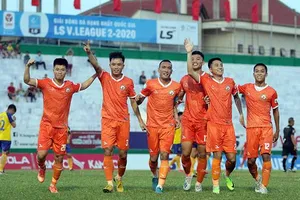 Hữu Thắng vừa cùng CLB Bình Định giành ngôi vô địch giải hạng Nhất 2020