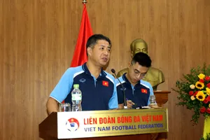 Ông Adachi phát biểu tại buổi khai mạc