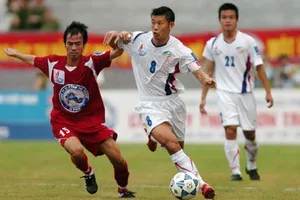 Thạch Bảo Khanh trong màu áo Thể Công