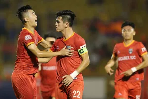 Tiến Linh cùng các cầu thủ chủ nhà sẽ có khởi đầu như ý?