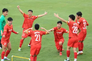 Các bài tập trong những ngày đầu chủ yếu mang tính vận động, dự kiến vào tuần sau BHL sẽ rèn các mảng, miếng chiến thuật