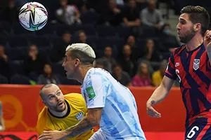 Argentina thắng dễ đội tuyển Mỹ