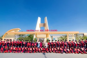 Trường ĐH Tiền Giang với nhiều ngành học mới thu hút đông đảo các tân sinh viên