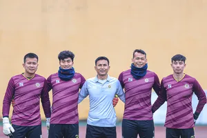 Cả 4 thủ môn của CLB Hà Nội đều mắc Covid-19