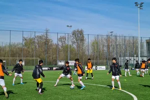 Đội U17 Việt Nam trong chuyến tập huấn tại châu Âu vừa qua