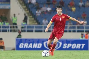 Duy Mạnh trở lại đội tuyển tạo cảm giác an tâm cho ông Park