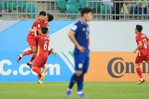 U23 Việt Nam đã đánh rơi chiến thắng đầy tiến nuối ở trận ra quân