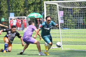 Cuộc so tài giữa đội báo Sài Gòn Giải Phóng và CLB phóng viên Đời sống và xã hội 