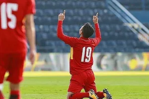 Quang Hải đến gần với giấc mơ thi đấu tại Pháp. Ảnh: FBNV