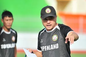 HLV Nguyễn Đức Thắng