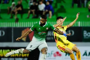 Rafaelson lập cú hattrick trong chiến thắng của Bình Định