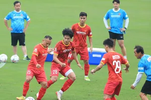 Trọng Hoàng trở lại đội tuyển sau khi bình phục chấn thương 