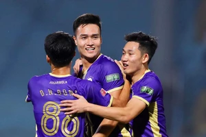 Bùi Hoàng Việt Anh trên đường trở thành tân binh của CAHN FC