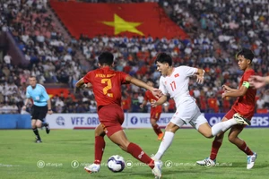 Dù thắng Myanmar 2-0, nhưng do Myanmar đang tạm đứng cuối bảng I nên lại bất lợi cho các cầu thủ Việt Nam nếu xét thành tích giữa 10 đội nhì các bảng