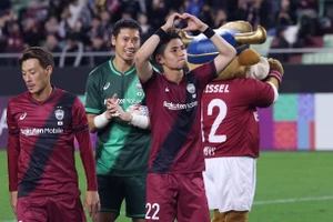 Vissel Kobe vươn lên ngôi đầu bảng sau trận thắng Gwangju FC. Ảnh: Getty