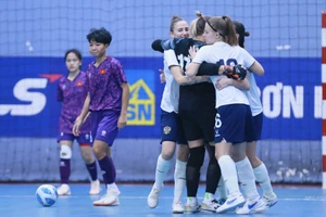 Đội tuyển futsal nữ Nga quá mạnh so với các cầu thủ Việt Nam