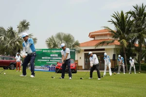 Giải năm nay có 144 golfer tham dự gồm các doanh nhân, CEO, nhà lãnh đạo và các khách mời đặc biệt.