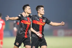 Ninh Bình tiếp tục thể hiện sức mạnh và giữ ngôi đầu bảng sau 8 vòng đấu. Ảnh: ĐỨC CƯỜNG