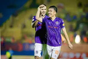 Minh Khoa đang là trụ cột của CLB Becamex TPHCM. Ảnh CAP SPORT