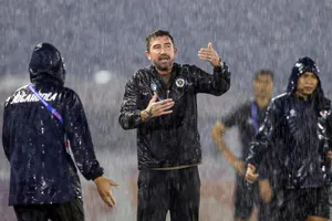 Liệu HLV Harry Kewell cùng Hà Nội FC sẽ sớm đi vào ổn định?