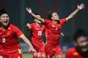 Niềm vui của Mạnh Cường sau bàn mở tỷ số cho U17 Việt Nam