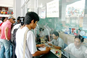Đại học vùng - Đìu hiu chợ chiều