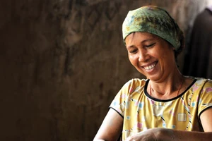 Gốm Bàu Trúc và phụ nữ Chăm