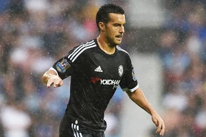 Pedro giải thích lý do từ chối Man.United