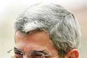 Portuguese Coach Slips out of Contention