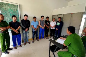 Vụ nhóm áo đen đập phá quán phở: Hé lộ người "đặt hàng" đòi nợ thuê