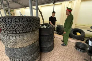 Đắk Lắk: Bắt đối tượng trộm cắp lốp ô tô liên tỉnh