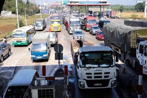 Severe traffic jams, road accidents plague major national route