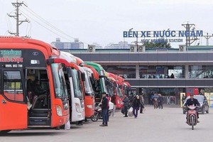Localities to tighten epidemic control on inter-provincial bus routes
