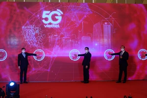 Nghi thức chính thức khai trương thử nghiệm dịch vụ 5G