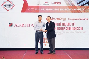 Agribank được vinh danh 2 giải thưởng Ngân hàng Việt Nam tiêu biểu 2020