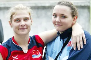 Các ngoại binh Lê Kim Nhung (Irina) và Vũ Maika (Katya) một thời của bóng chuyền Việt Nam. Ảnh: P.NGUYỄN