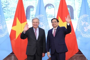 Thủ tướng Phạm Minh Chính tiếp Tổng Thư ký LHQ António Guterres. Ảnh: VIẾT CHUNG