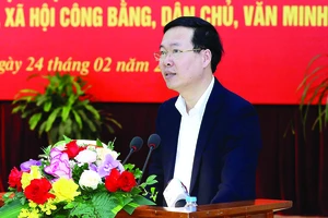 Thường trực Ban Bí thư Võ Văn Thưởng phát biểu tại hội thảo khoa học tổng kết 20 năm thực hiện Nghị quyết số 23-NQ/TW ngày 12-3-2003 của Ban Chấp hành Trung ương Đảng (khóa IX) về phát huy sức mạnh đại đoàn kết toàn dân tộc vì dân giàu, nước mạnh, xã hội công bằng, dân chủ, văn minh. Ảnh: TTXVN