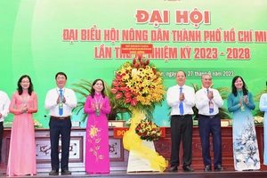 Khai mạc Đại hội đại biểu Hội Nông dân TPHCM lần thứ XI: Bàn giải pháp giúp nông dân thích ứng với xu thế mới