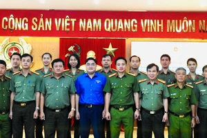 Các đơn vị tại buổi hội nghị