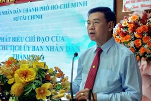 Thu tiền sử dụng đất không đạt, TPHCM vẫn vượt chỉ tiêu thu ngân sách