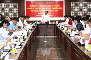 Phó Trưởng Ban Tổ chức Thành ủy TPHCM Nguyễn Văn Minh làm việc với Đảng ủy các phường Phú Nhuận, Đức Nhuận, Cầu Kiệu và Bình Phú