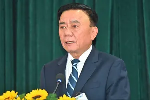 Thường trực Ban Bí thư: Đồng chí Trần Lưu Quang tiếp nối vững vàng nhiệm vụ phát triển TPHCM