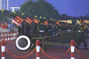 15 khẩu pháo lễ tại khu vực sân vận động Mỹ Đình đã sẵn sàng
